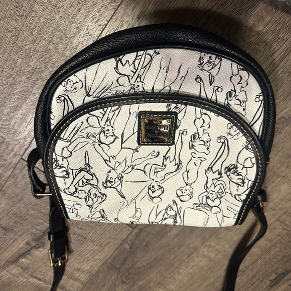 Peter Pan Disney Dooney and Bourke - Picture 2 of 7